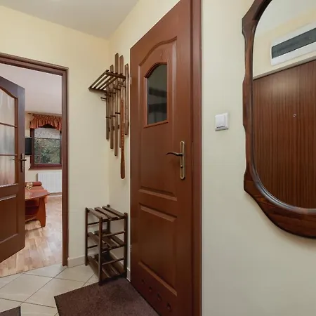 Cozy With Balcony Bulwary Slowackiego In By Renters 아파트
