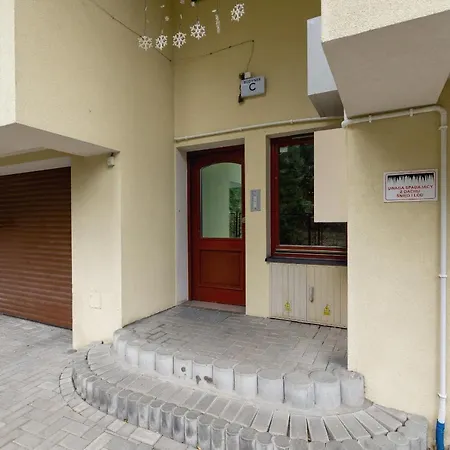 Cozy With Balcony Bulwary Slowackiego In By Renters *