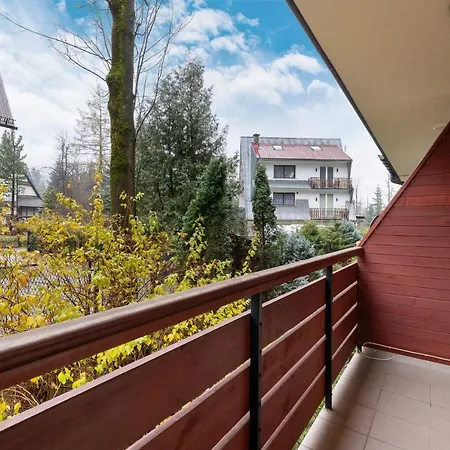 Cozy With Balcony Bulwary Slowackiego In By Renters 아파트